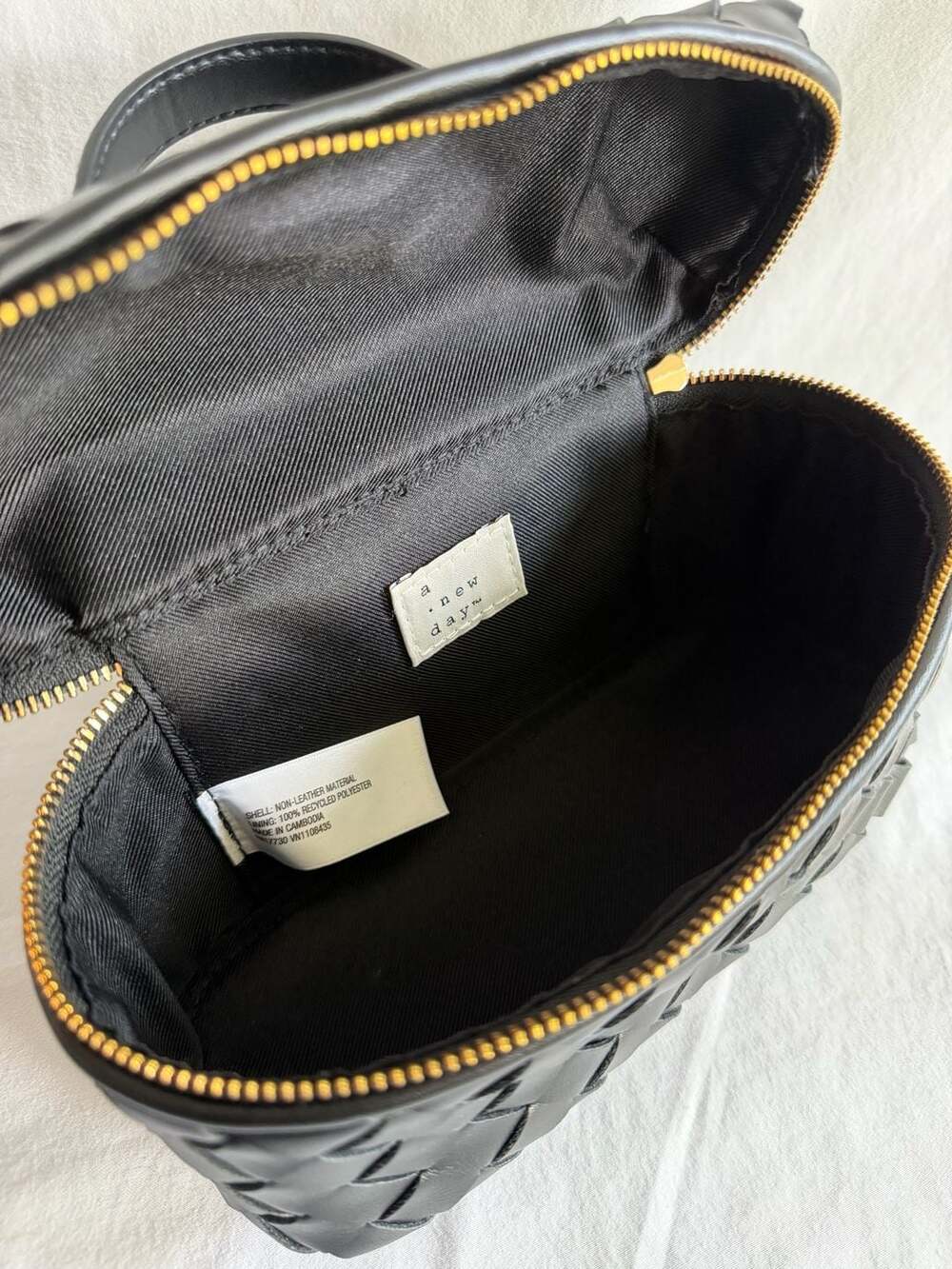 A New Day Woven Vanity Crossbody Bag Black - Picture 4 of 4